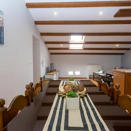 דירה Corfu View Loft